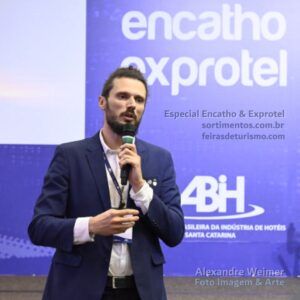 Encatho & Exprotel 2023 : palestra 'A Revolução Disciplinada das Vendas' com Alexandre Weimer