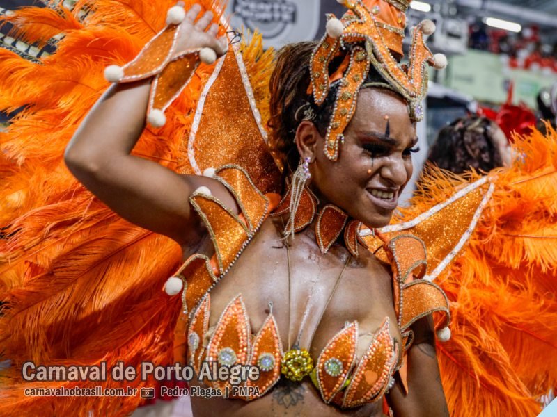 Acadêmicos de Gravataí é campeã do Carnaval 2024 de Porto Alegre