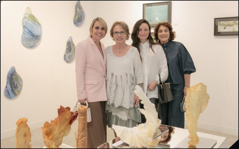 Milena Julianno, Vera Reichert, Lu Gaudenzi e Mery Bavia na Gravura Galeria de Arte em Porto Alegre 