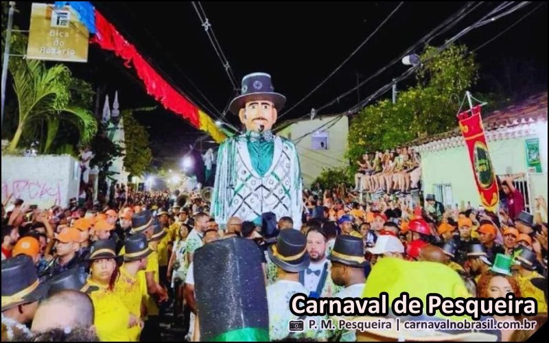 Gigante do Frevo chega a Pesqueira: Homem da Meia-Noite marca noite histórica no Carnaval 2026