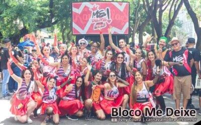 Desfile do Bloco Me Deixe no Carnaval de Rua 2026 de Belo Horizonte