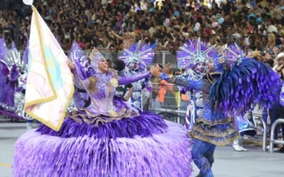 Desfile da Rosas de Ouro no Carnaval 2026 de São Paulo