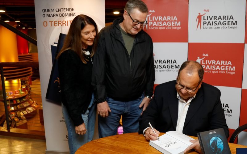 Lançamento do livro Atlas da Gestão de Bertran Filomena e Biagio Filomena