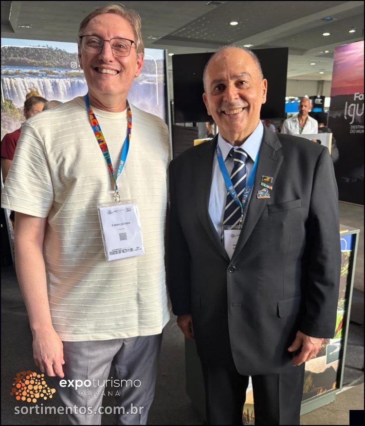 Fábio Juchen ( editor da Sortimento Comunicação ) e João Alceu Rigon Filho ( Presidente da ABAV-PR )