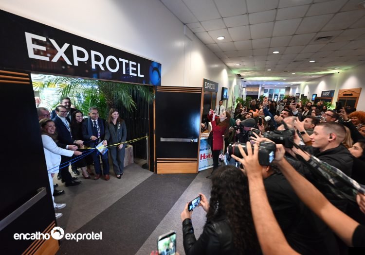 Abertura-do-Encatho-e-Exprotel-2026 Abertura-do-Encatho-e-Exprotel-2026 37º Encatho & Exprotel 2026 inicia em clima de otimismo