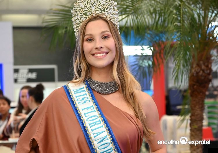 Miss-Florianopolis-no-Encatho-e-Exprotel Miss-Florianopolis-no-Encatho-e-Exprotel 37º Encatho & Exprotel 2026 inicia em clima de otimismo